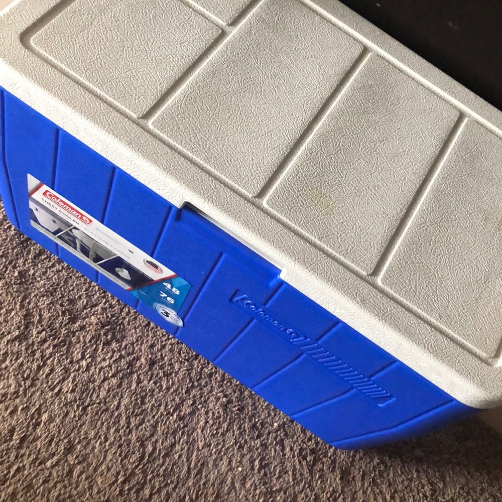 Coleman chest cooler